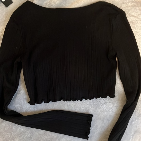 Cropped cardigan with button front detail - Picture 3 of 3